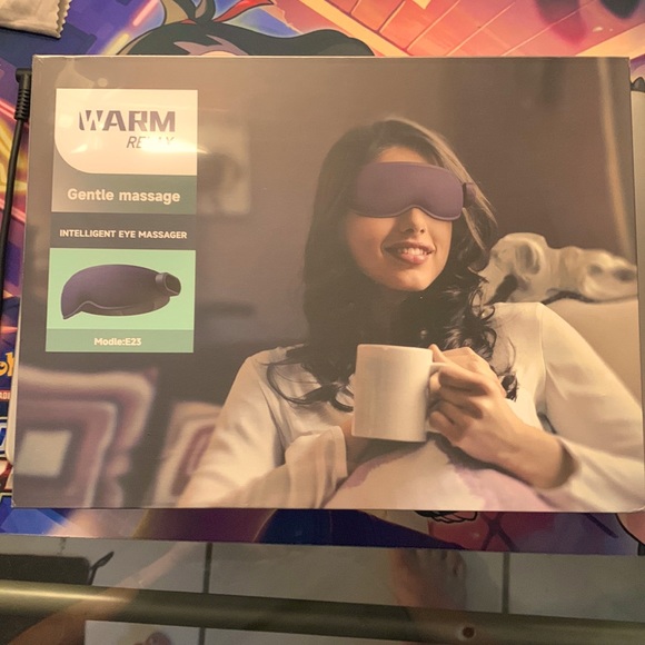 Intelligent eye massager by Warm Relax - Picture 1 of 3